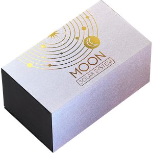 SS_Moon_box1_600x600